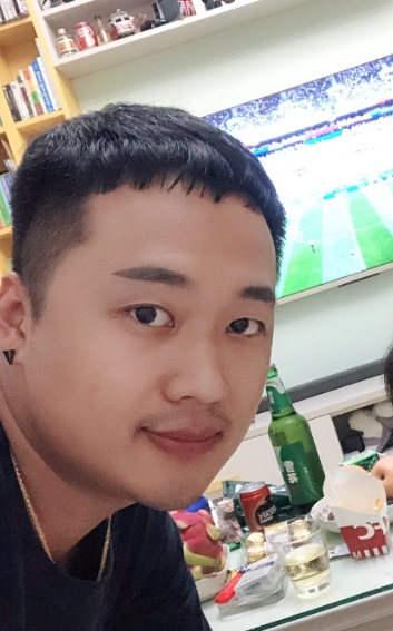 枫叶的第一张照片--自贡王婆说媒