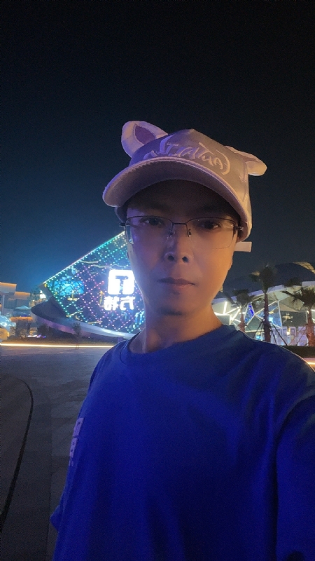 富贵使我们相遇的第一张照片--自贡王婆说媒